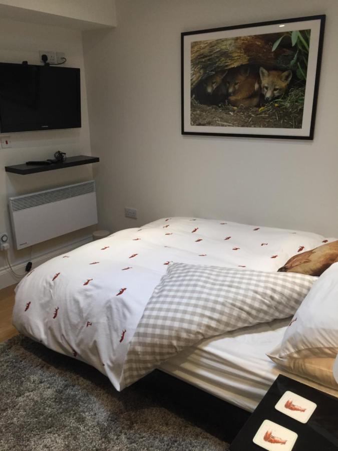 Foxes Den At Foxesway Bed & Breakfast Kirkby on Bain Exterior photo